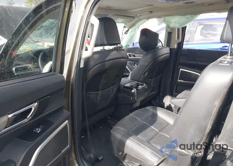 2022 Kia Telluride Ex z USA, uszkodzony, nr VIN 5XYP3DHC7NG318419